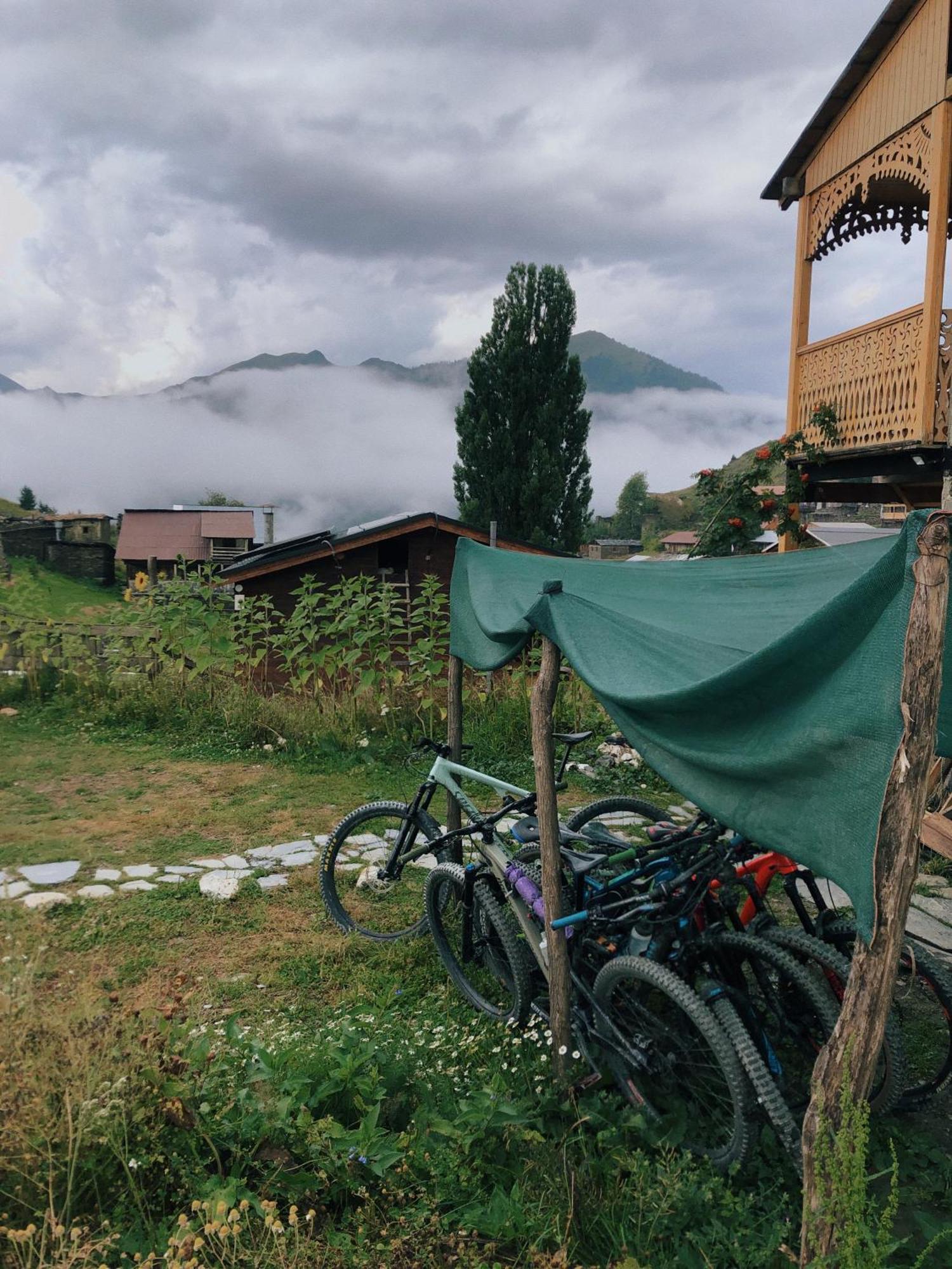 A North Homestay Omalo 외부 사진