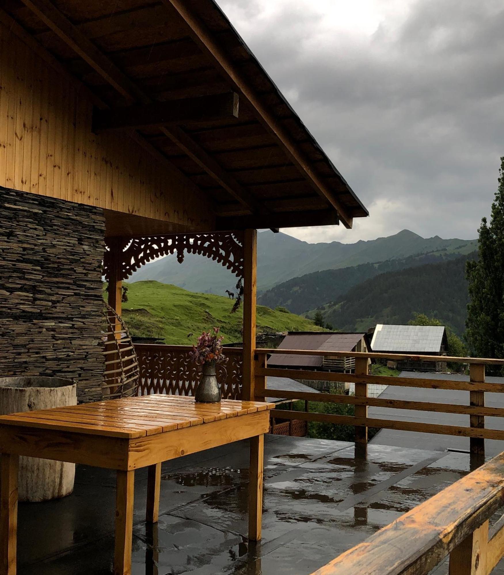 A North Homestay Omalo 외부 사진